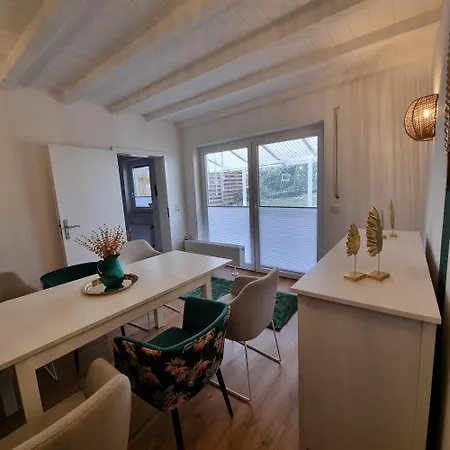 Apartment Harmony Holiday *